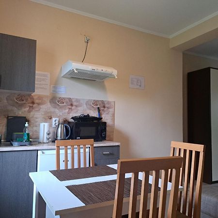 Palić Guesthouse Kristina מראה חיצוני תמונה