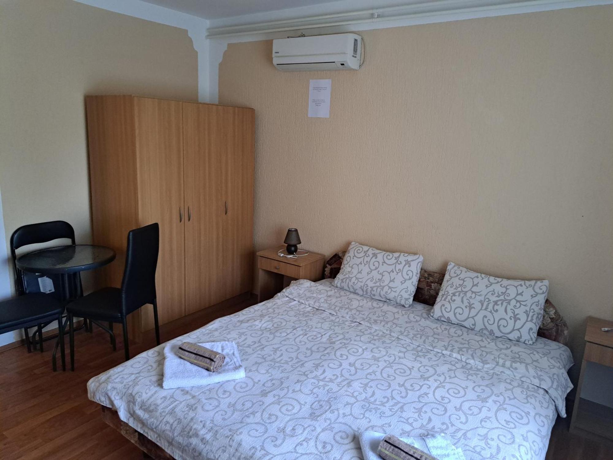 Palić Guesthouse Kristina מראה חיצוני תמונה