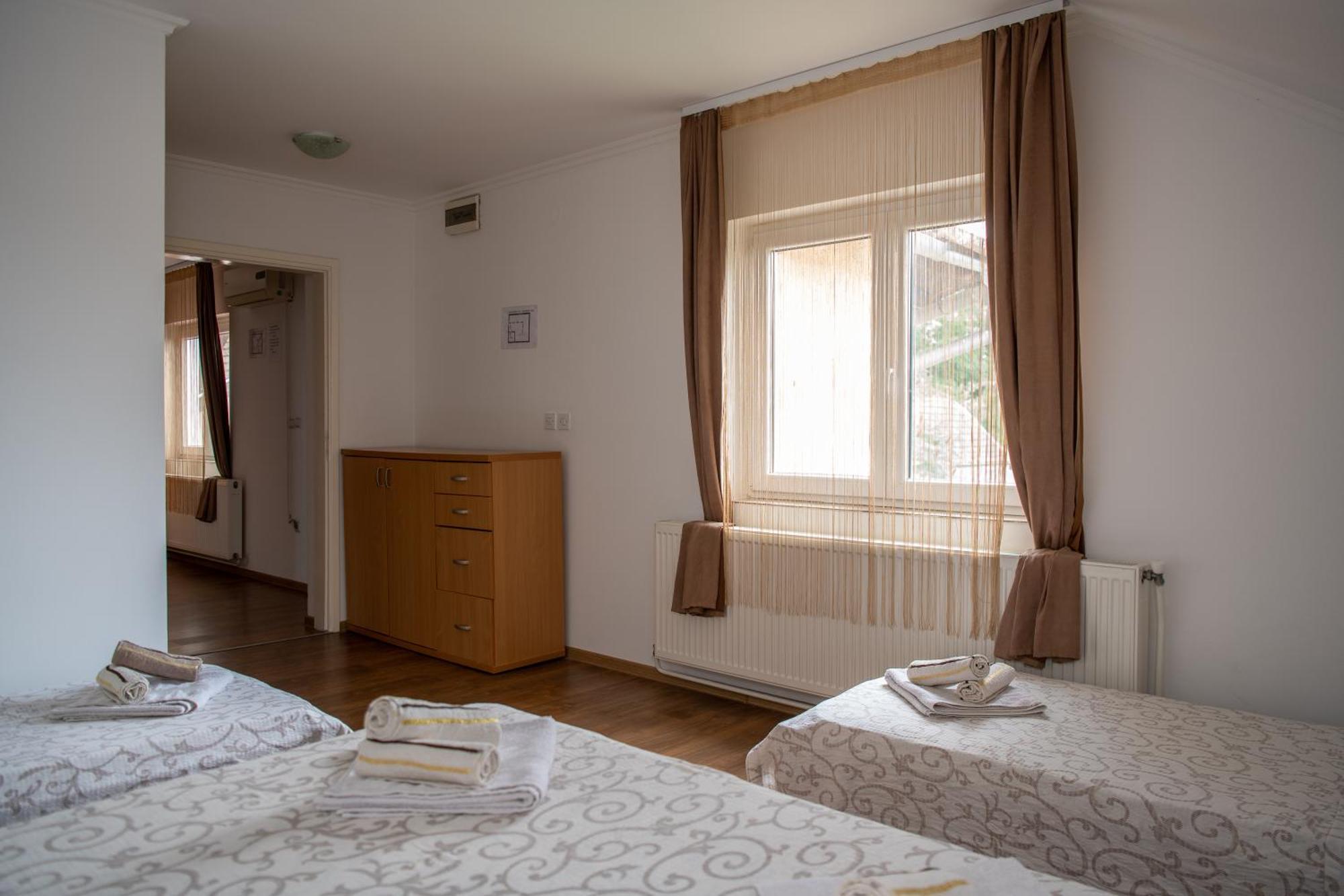 Palić Guesthouse Kristina מראה חיצוני תמונה